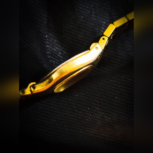 LOT OF 2 - Vintage Seiko Quartz Women's watches - Needs batteries - Picture 6 of 12